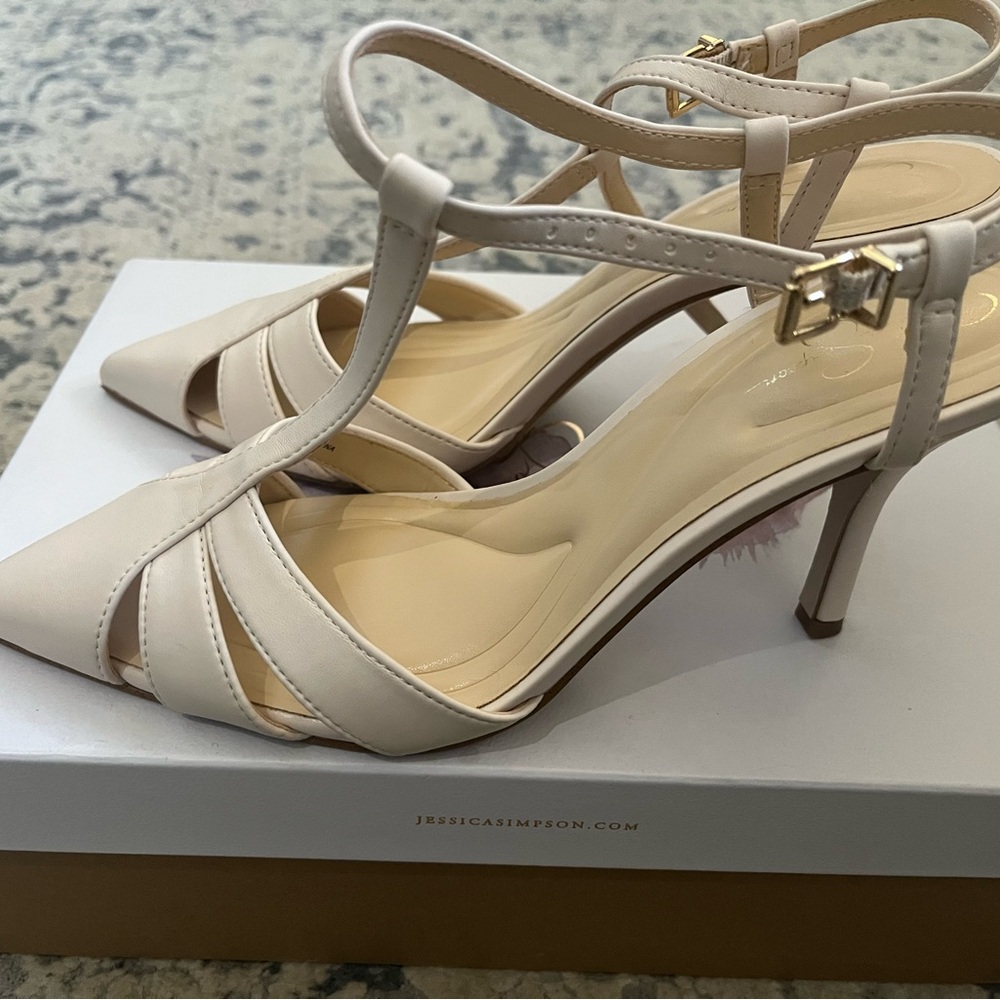 Jessica Simpson Ivory T-Strap Pointed Toe Heels